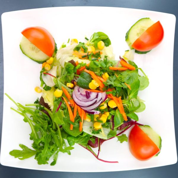 Kleiner gemischter Salat