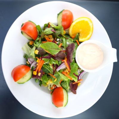 Großer gemischter Salat